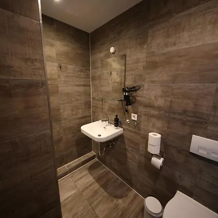 Апарт-отель Luxomes - Zentrum